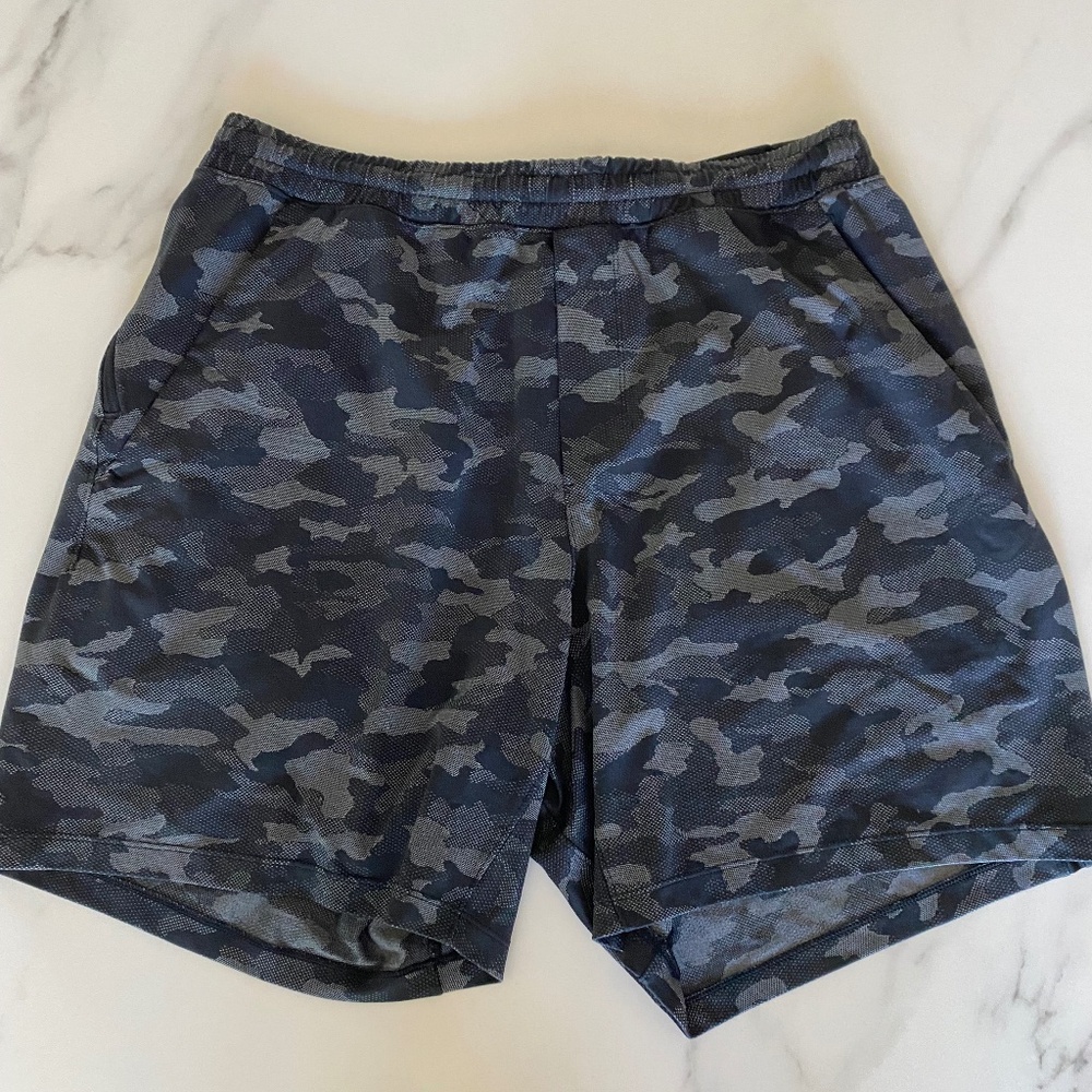 Lululemon Pace Breaker Linerless Shorts 7"